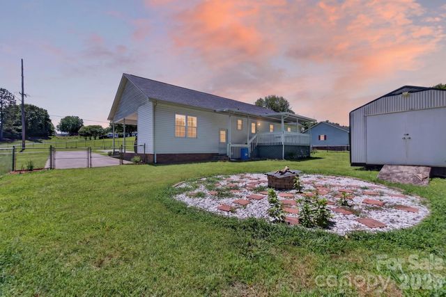127 Old Airport Road 4, Concord, NC 28025