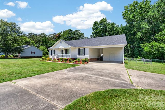 127 Old Airport Road 4, Concord, NC 28025