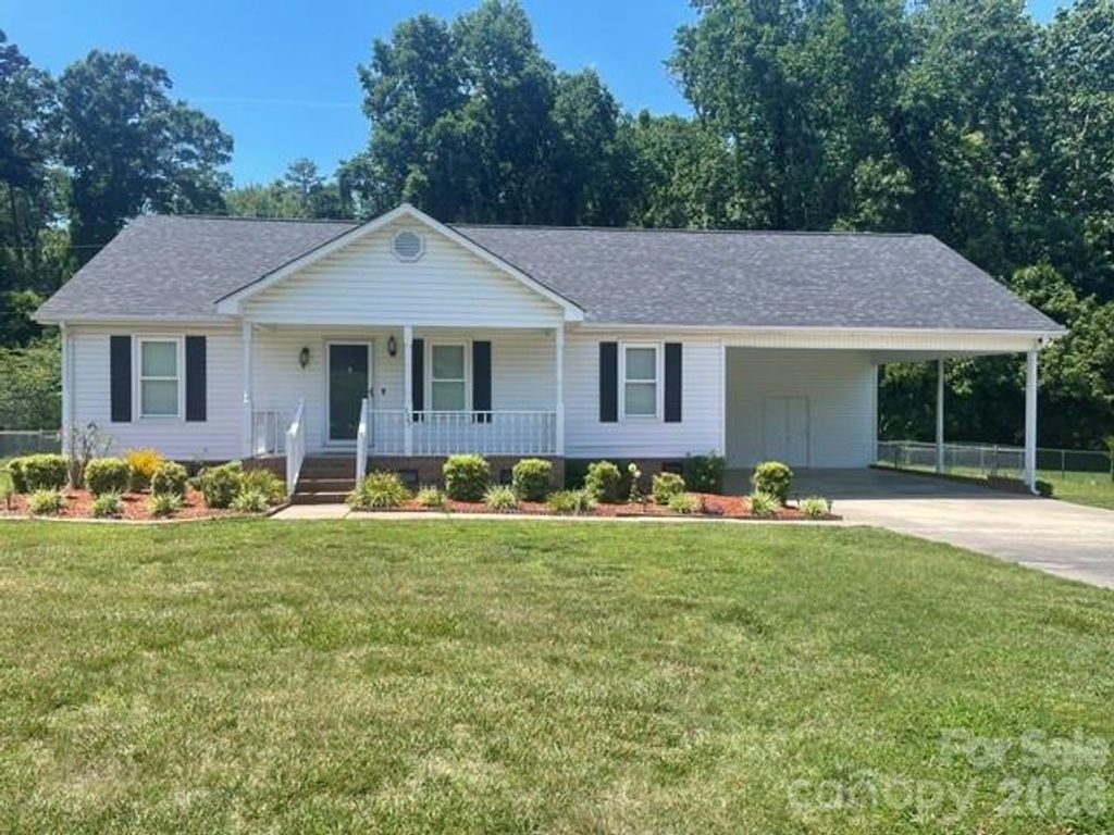 127 Old Airport Road 4, Concord, NC 28025