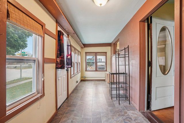 1489 S 84th STREET #91, West Allis, WI 53214