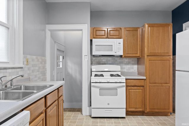 1403 Grove Street, Lafayette, IN 47905