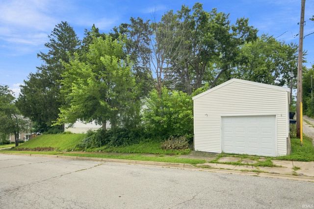 1403 Grove Street, Lafayette, IN 47905
