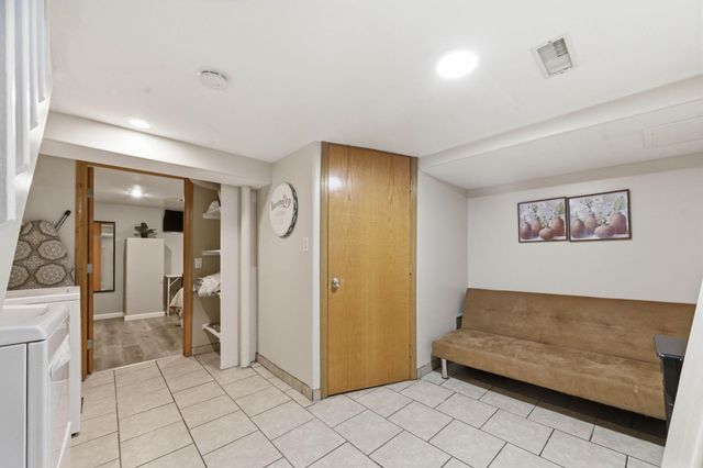 622 N Edwards Ave, Wichita, KS 67203