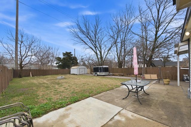 622 N Edwards Ave, Wichita, KS 67203