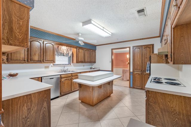 1814 Sandra Drive, Sherman, TX 75092