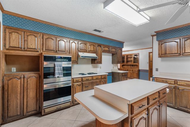 1814 Sandra Drive, Sherman, TX 75092