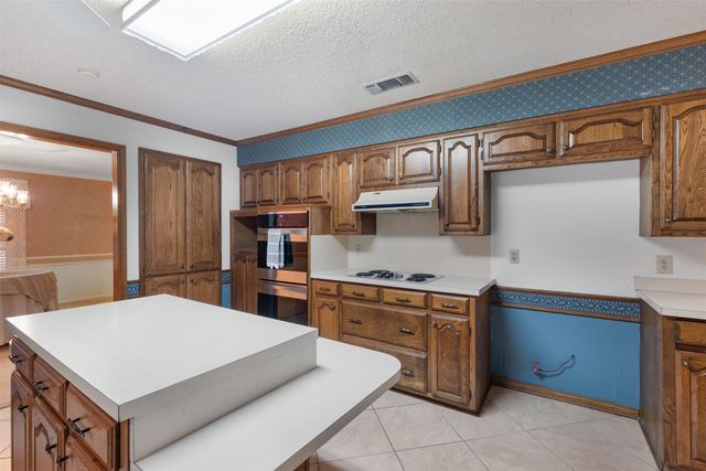 1814 Sandra Drive, Sherman, TX 75092