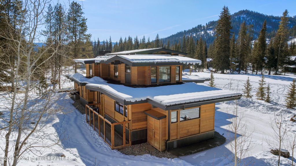 15555 TALL TIMBER Road, Jackson, WY 83001 photo 4