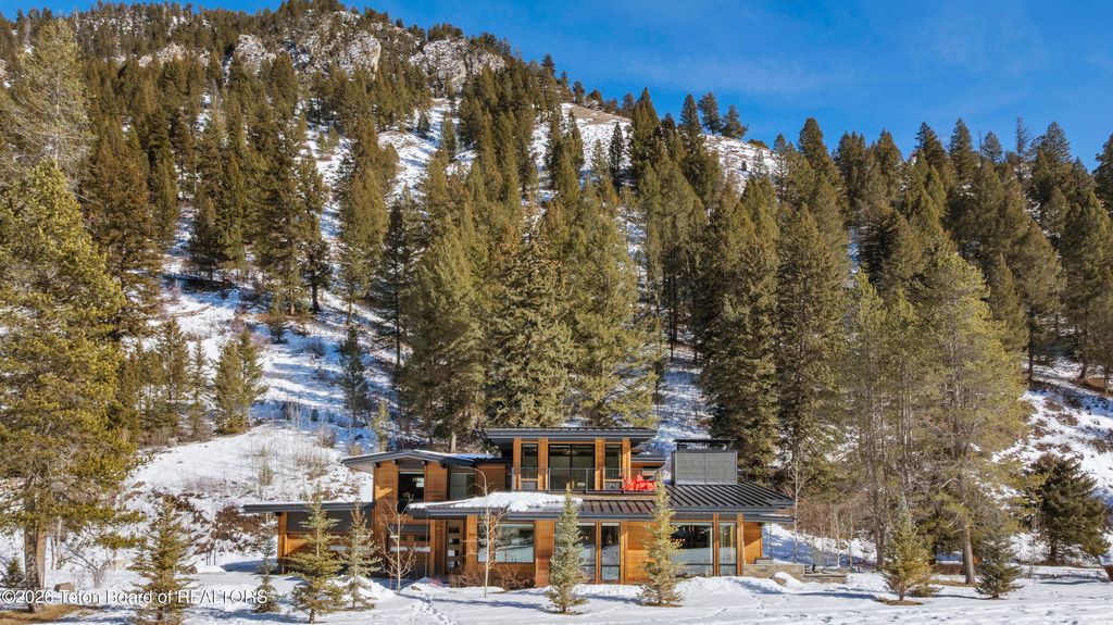 15555 TALL TIMBER Road, Jackson, WY 83001 photo 5