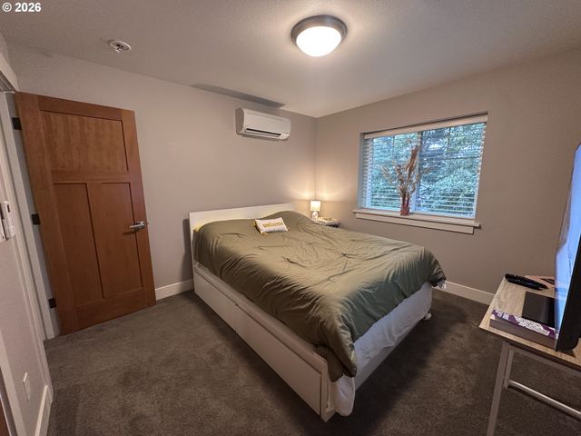 1196 SOUTHRIDGE Way, Roseburg, OR 97470