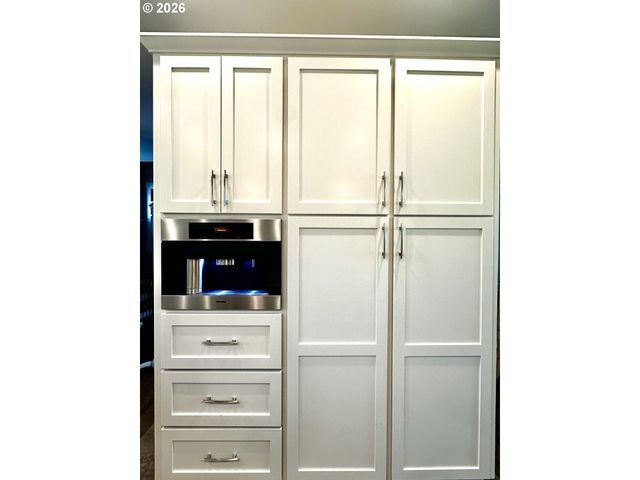 1196 SOUTHRIDGE Way, Roseburg, OR 97470