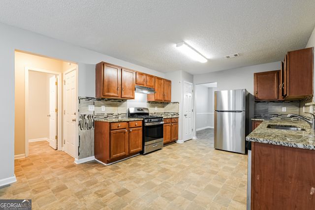 11782 Registry Boulevard, Hampton, GA 30228