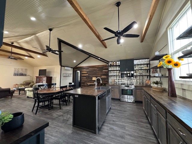 213 County Road 102, Roby, TX 79543