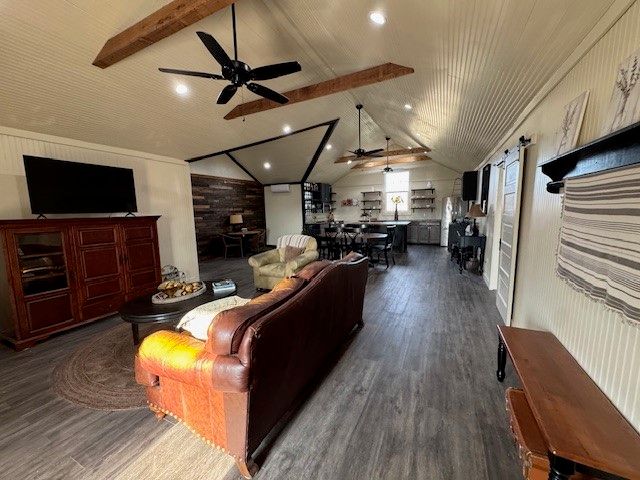 213 County Road 102, Roby, TX 79543