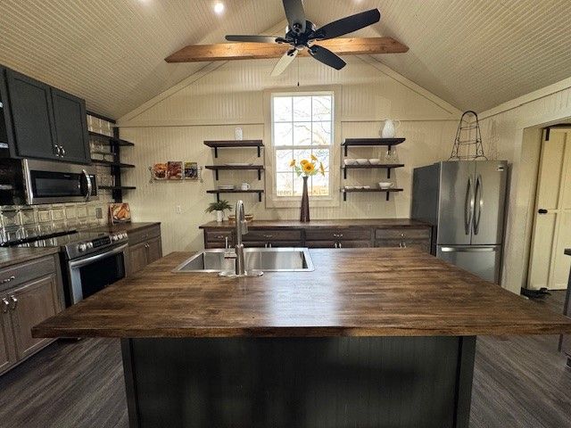 213 County Road 102, Roby, TX 79543