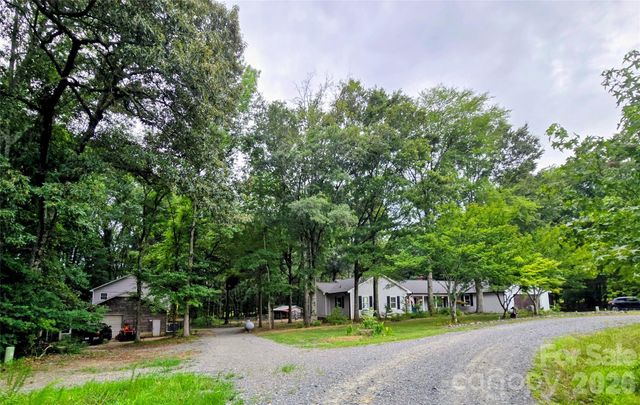 205 Dornoch Drive, Weddington, NC 28104