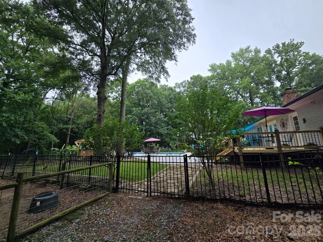 205 Dornoch Drive, Weddington, NC 28104