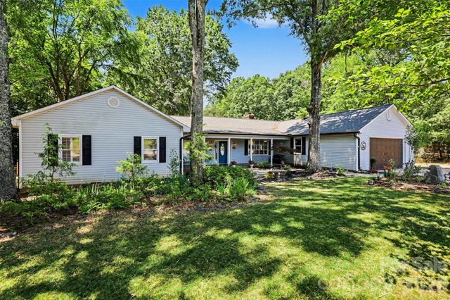 205 Dornoch Drive, Weddington, NC 28104