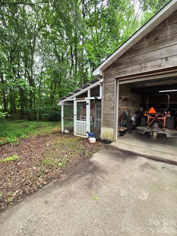 205 Dornoch Drive, Weddington, NC 28104