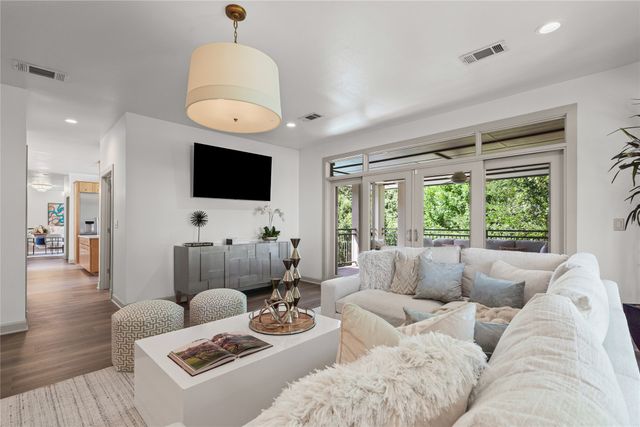 1221 Wyndham Hill Lane, Southlake, TX 76092