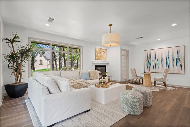 1221 Wyndham Hill Lane, Southlake, TX 76092