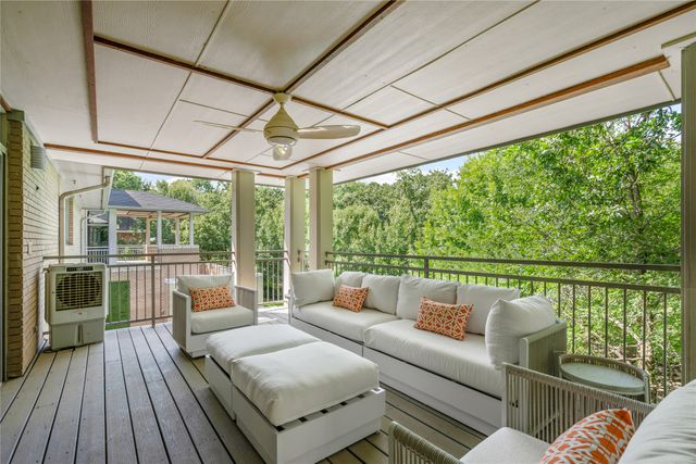 1221 Wyndham Hill Lane, Southlake, TX 76092