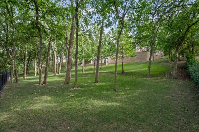 1221 Wyndham Hill Lane, Southlake, TX 76092