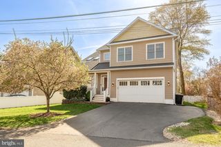 1022 N EDISON ST, Arlington, VA 22205