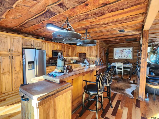 216 CR 3496, Hawkins, TX 75765