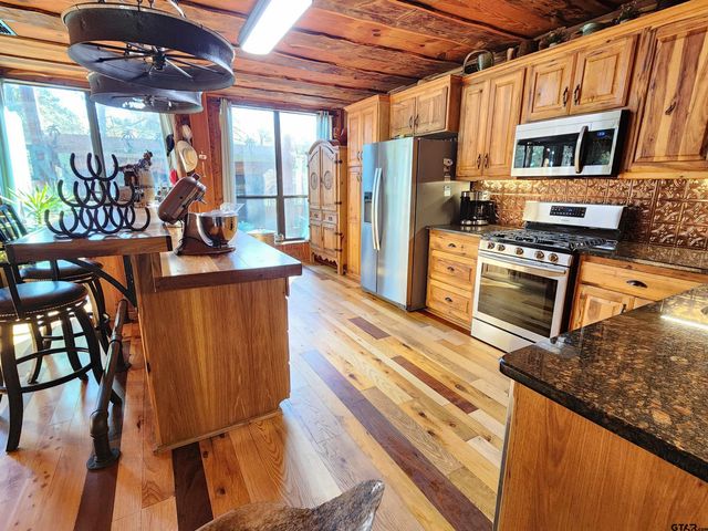 216 CR 3496, Hawkins, TX 75765