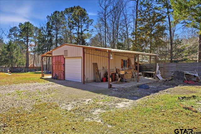 216 CR 3496, Hawkins, TX 75765