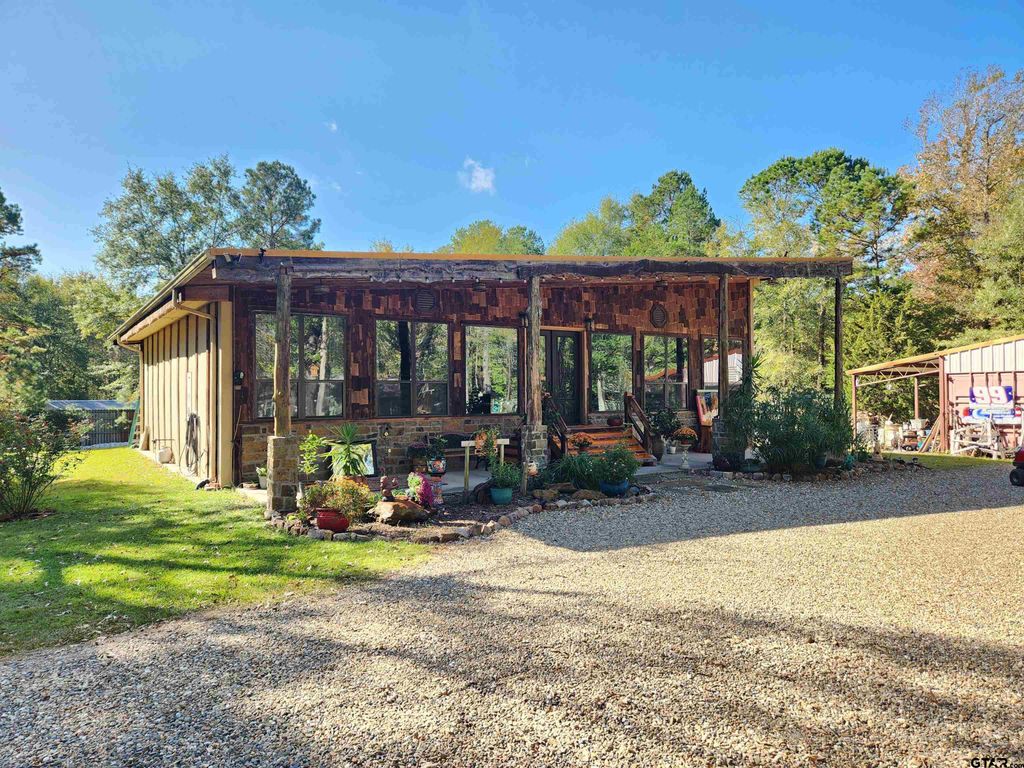 216 CR 3496, Hawkins, TX 75765