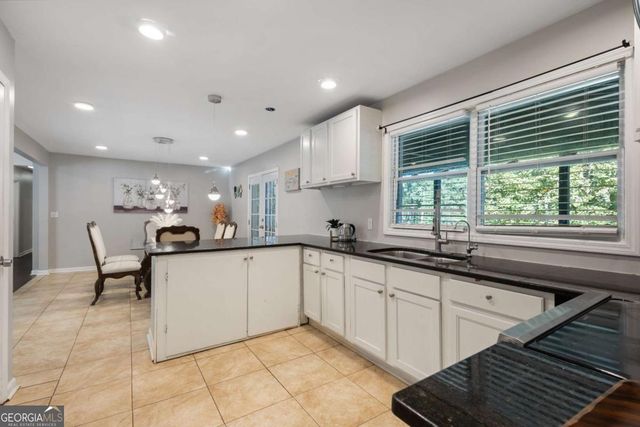 154 Dollar Mill Road SW, Atlanta, GA 30331