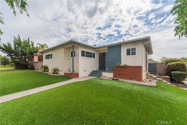 2530 Van Wick Street, Inglewood, CA 90303