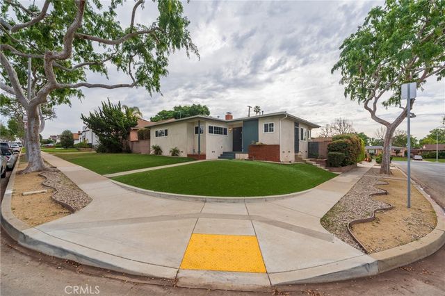 2530 Van Wick Street, Inglewood, CA 90303