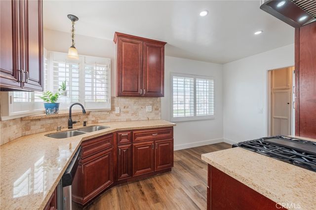 2530 Van Wick Street, Inglewood, CA 90303