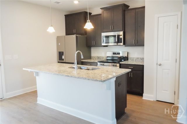 25 Sago Palm Way, Bloomingdale, GA 31302