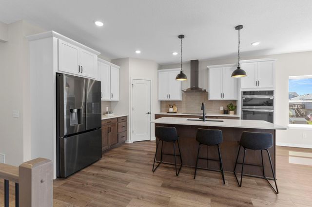13351 Cadogan Way, Rosemount, MN 55068