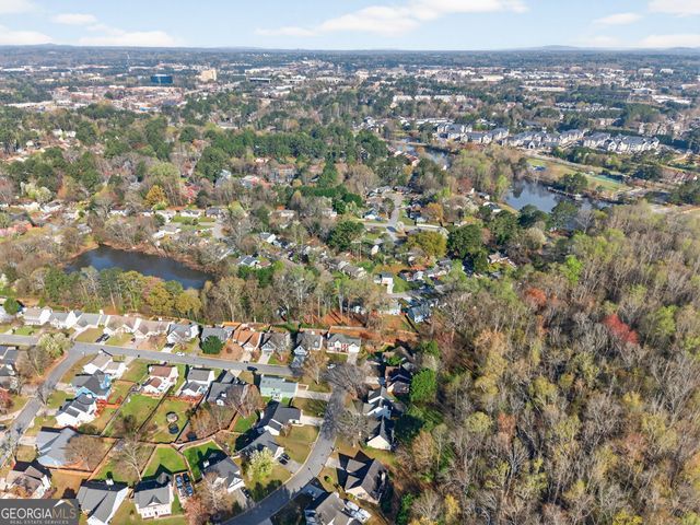 3260 Haverhill Rowe, Lawrenceville, GA 30044