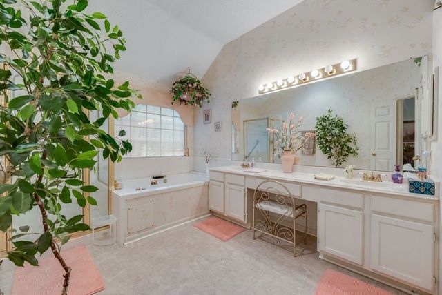 2114 Greenstone Trail, Carrollton, TX 75010