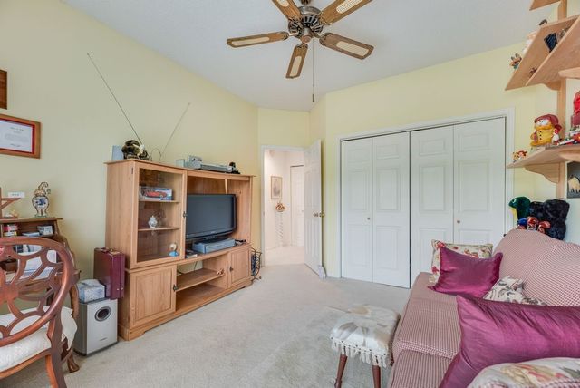2114 Greenstone Trail, Carrollton, TX 75010