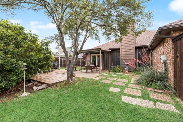 2114 Greenstone Trail, Carrollton, TX 75010