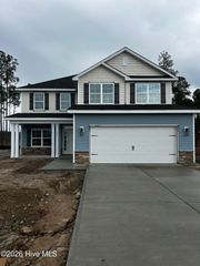 807 Hidden Bridge Drive, Jacksonville, NC 28546