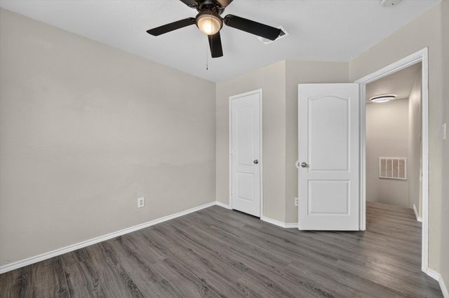 716 River Hill Lane, Fort Worth, TX 76114