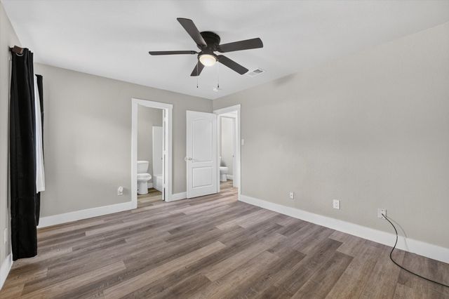 716 River Hill Lane, Fort Worth, TX 76114