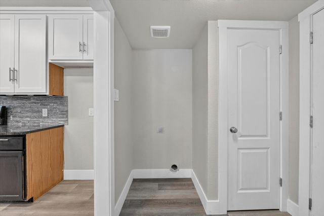 716 River Hill Lane, Fort Worth, TX 76114