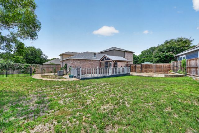 716 River Hill Lane, Fort Worth, TX 76114