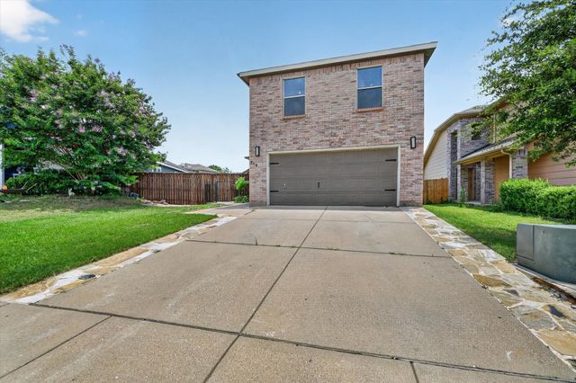 716 River Hill Lane, Fort Worth, TX 76114