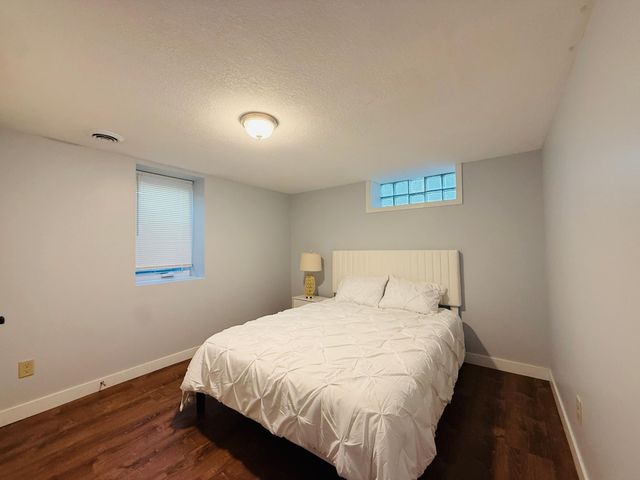 8431 Palm Street NW, Coon Rapids, MN 55433