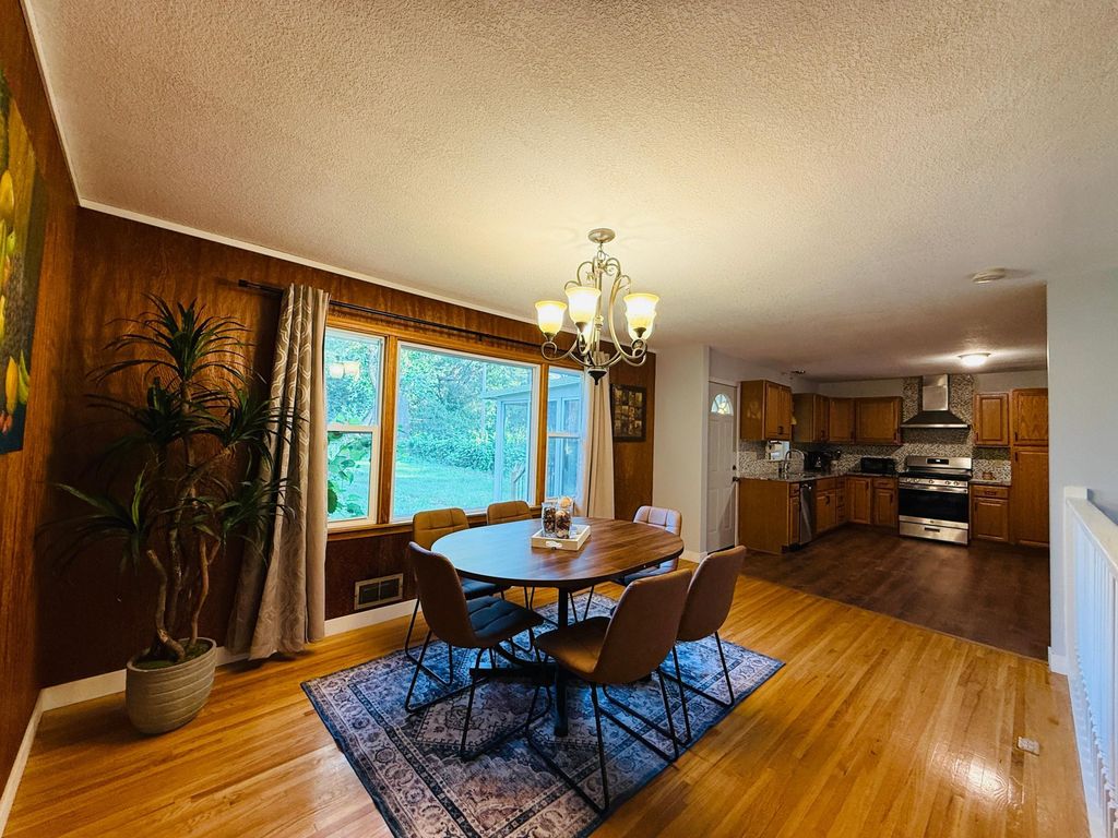 8431 Palm Street NW, Coon Rapids, MN 55433 — photo 5
